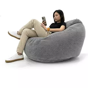 Poltrona Núcleo Elegante e luxuosa Enchimento Pérolas 3mm Pufe Macio Cinza Claro