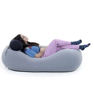 Puff Kevin - puff com apoio de cabeça sensorial e versátil